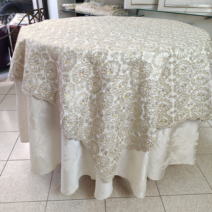 Nappes brodées RBATI en Tadriss