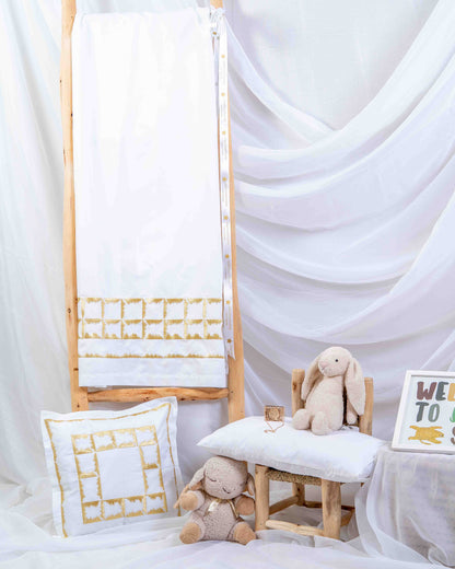 Parure de lit bébé brodée 'Prestige'