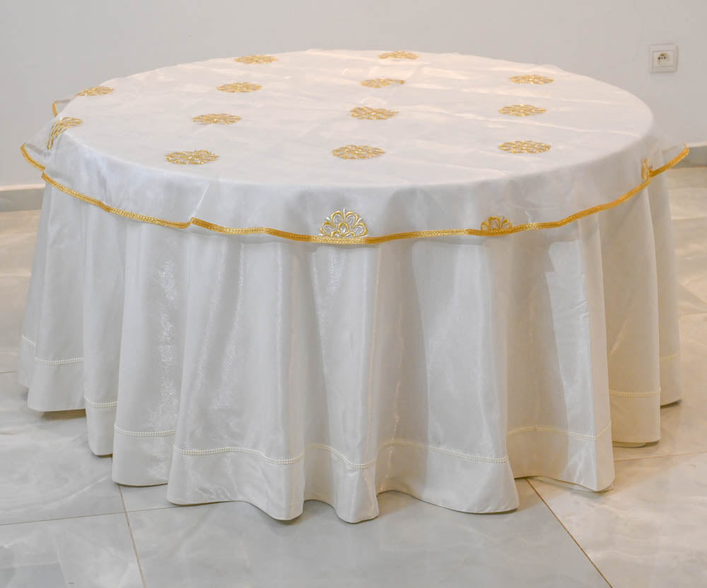 Voile brodé de table 140 cm