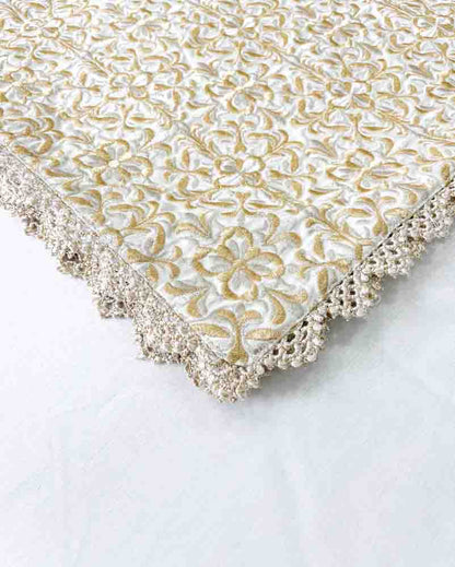 Nappes brodées RBATI en Tadriss