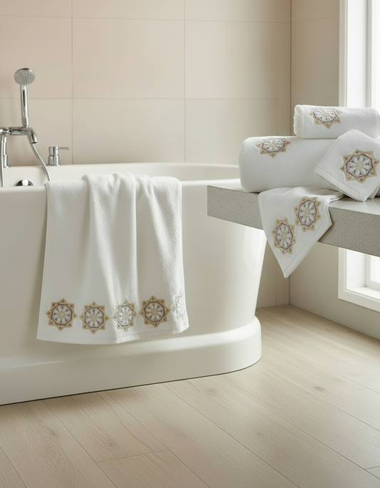 Ensemble de serviettes brodées – Collection Zellija Assilya